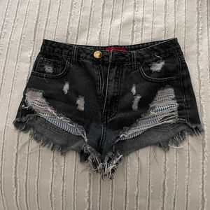 Signature8 denim shorts